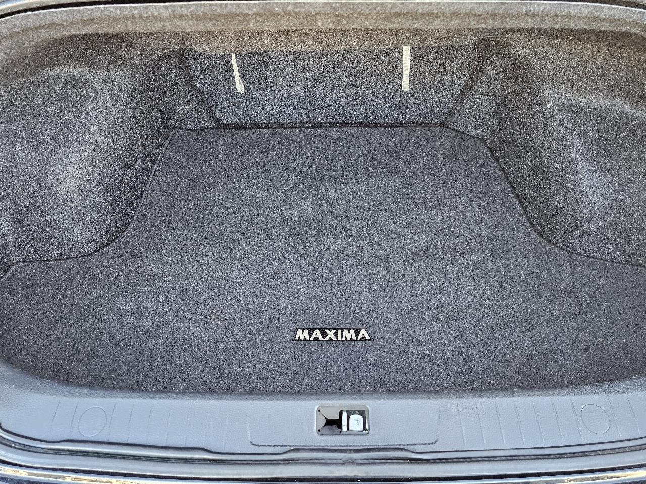 Nissan Maxima SV 2014