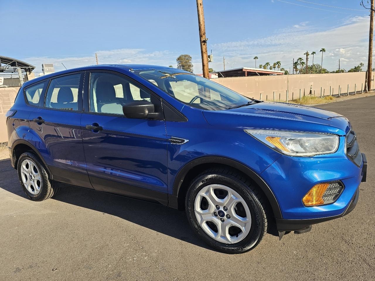Ford Escape S FWD 2017