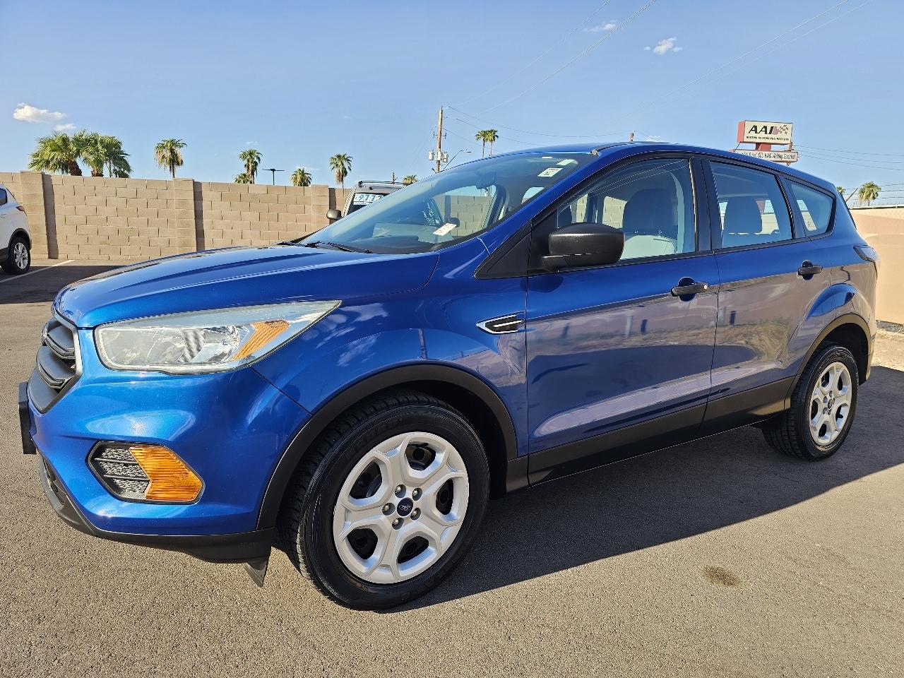 Ford Escape S FWD 2017