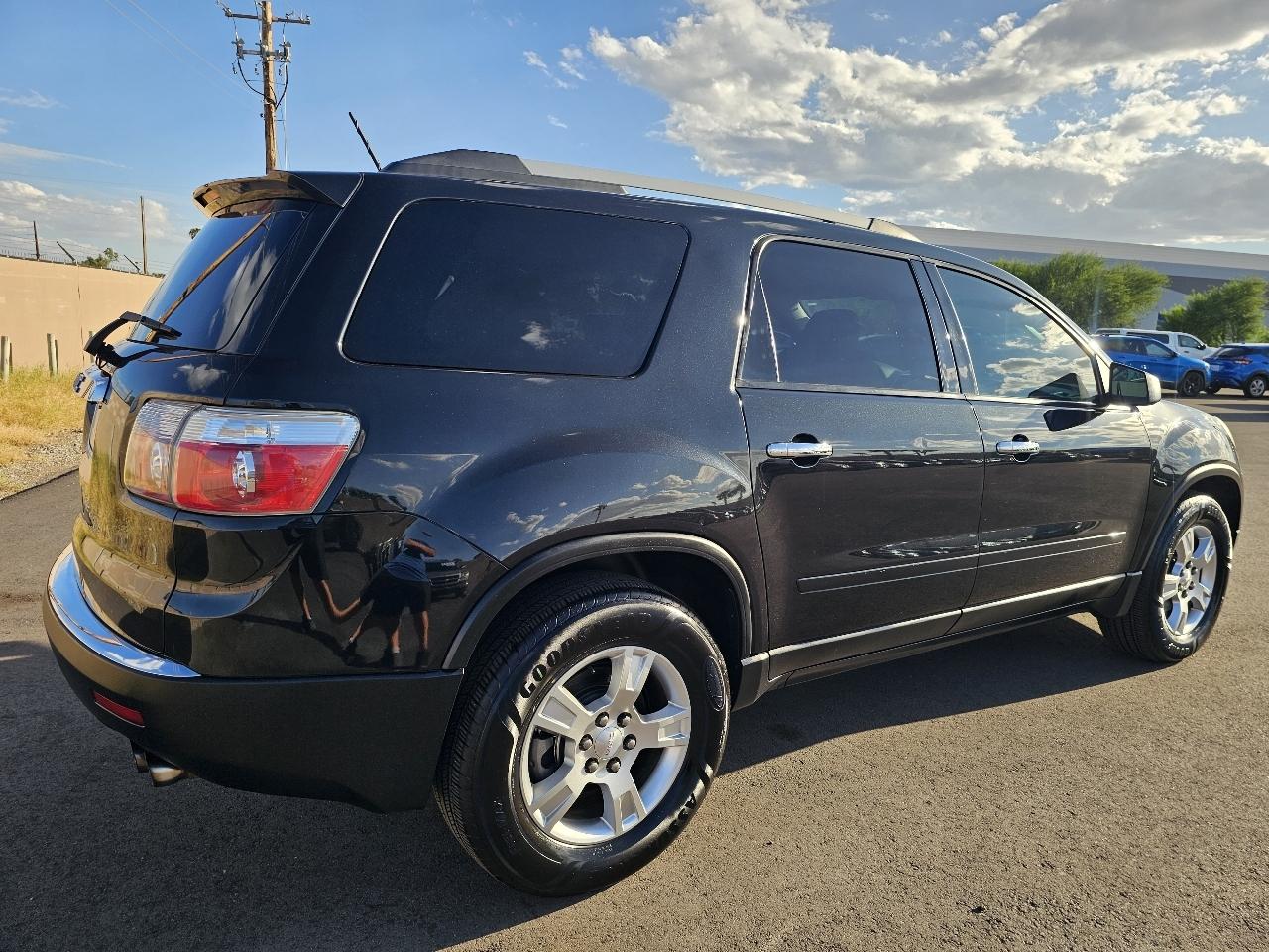 GMC Acadia SLE-1 FWD 2012