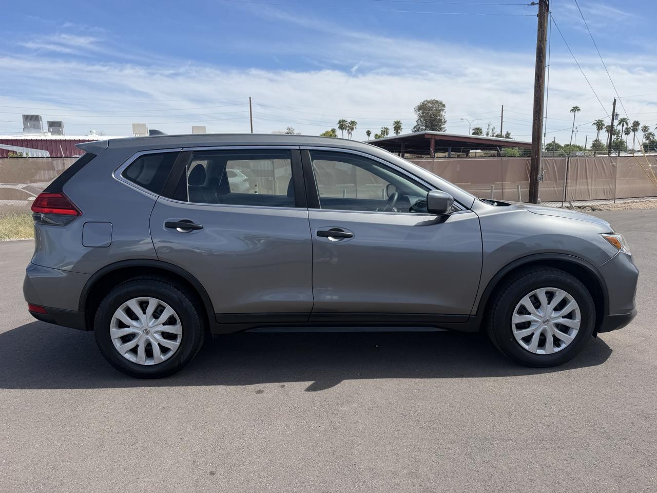 Nissan Rogue S 2WD 2017