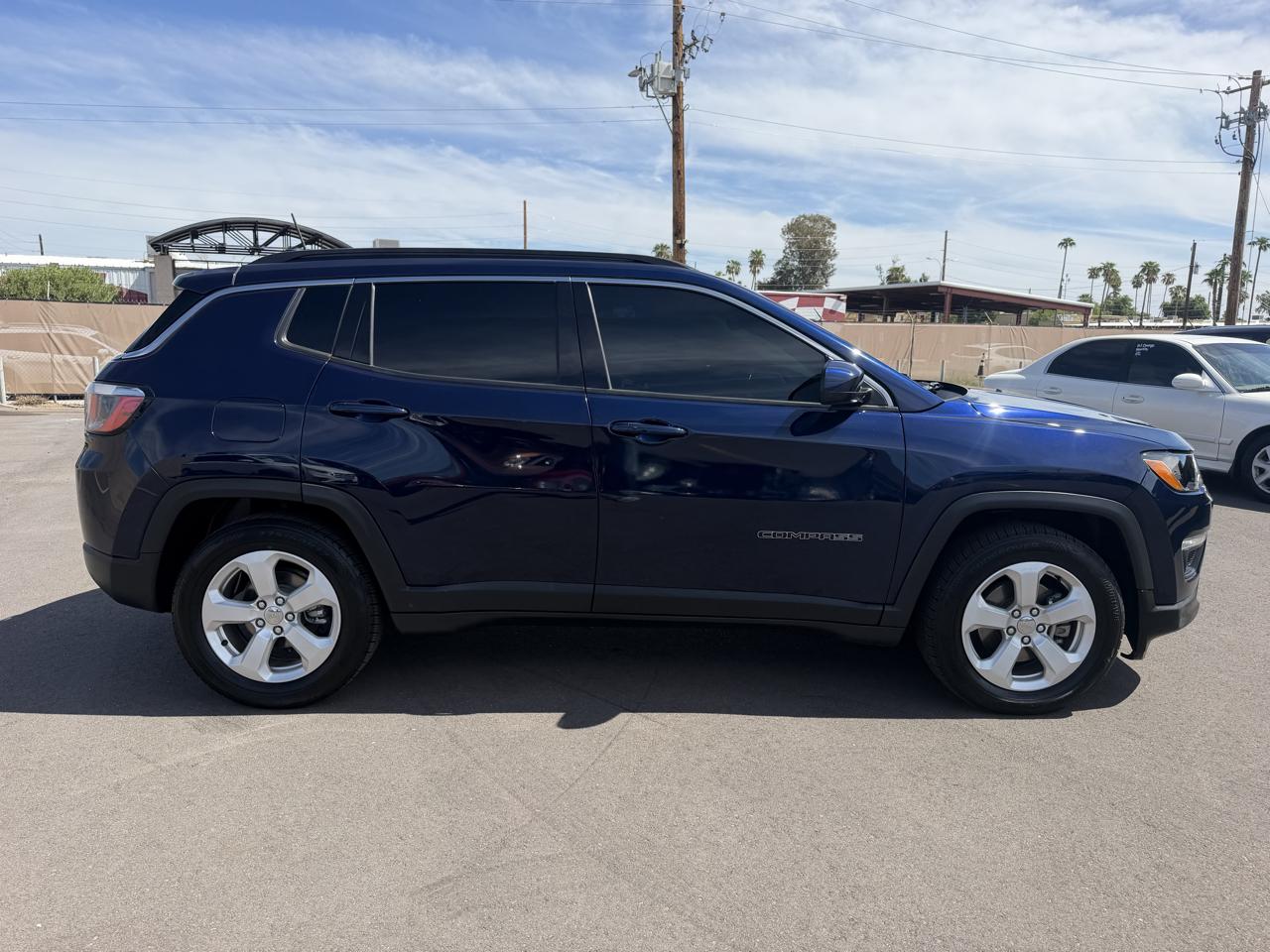 Jeep Compass Latitude FWD 2019