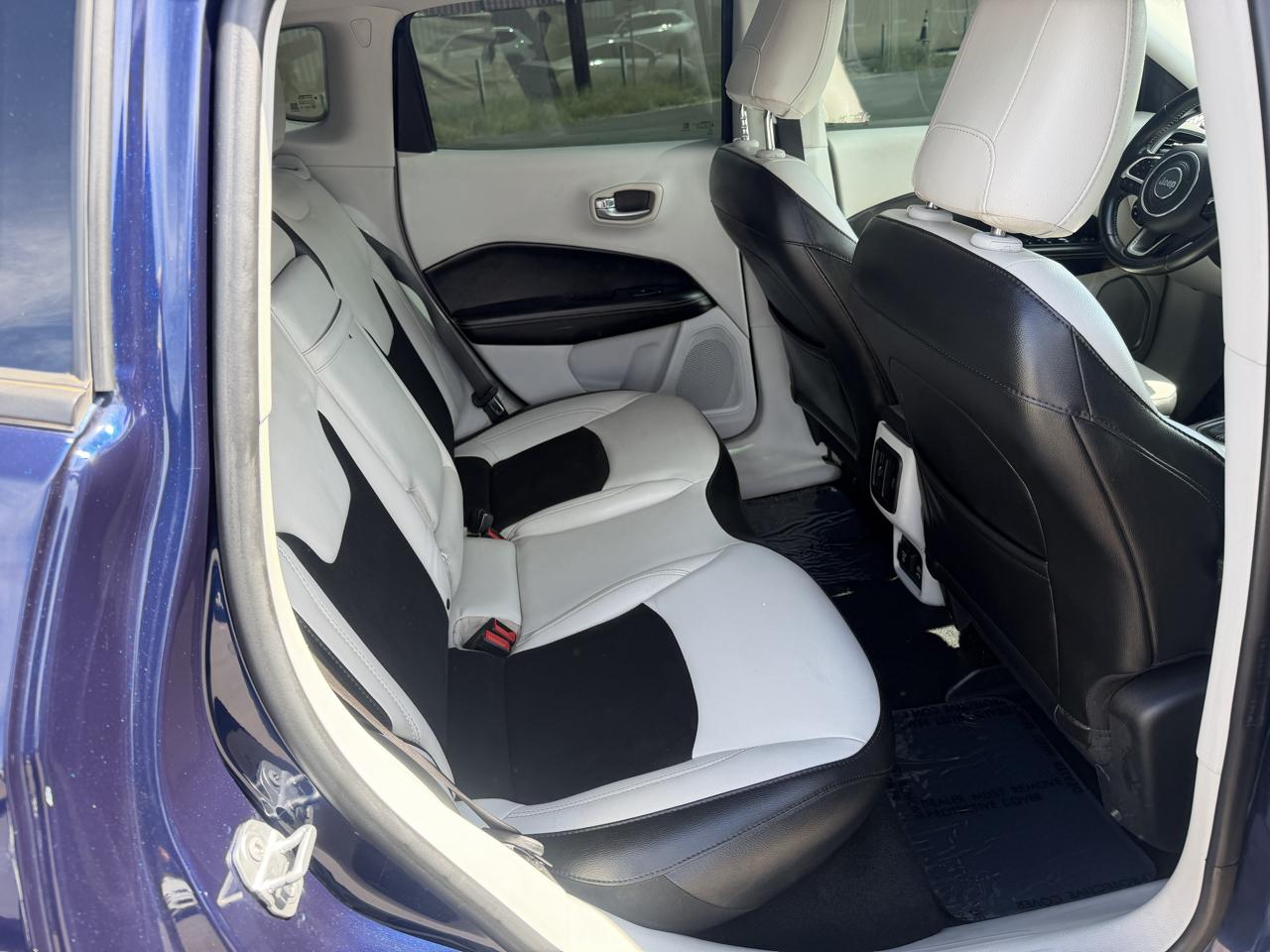 Jeep Compass Latitude FWD 2019