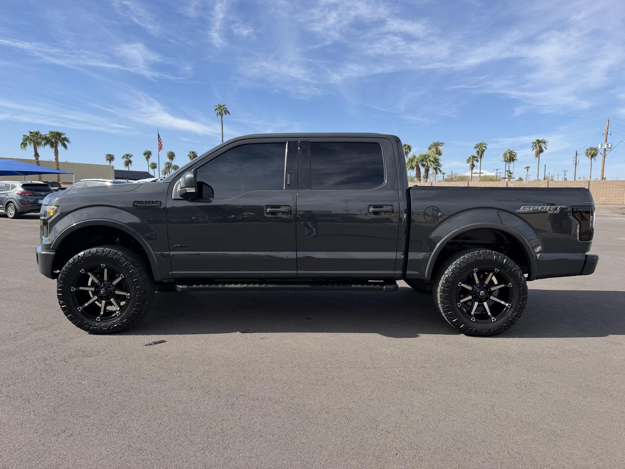 Ford F-150 2WD SuperCrew 139" XLT 2016