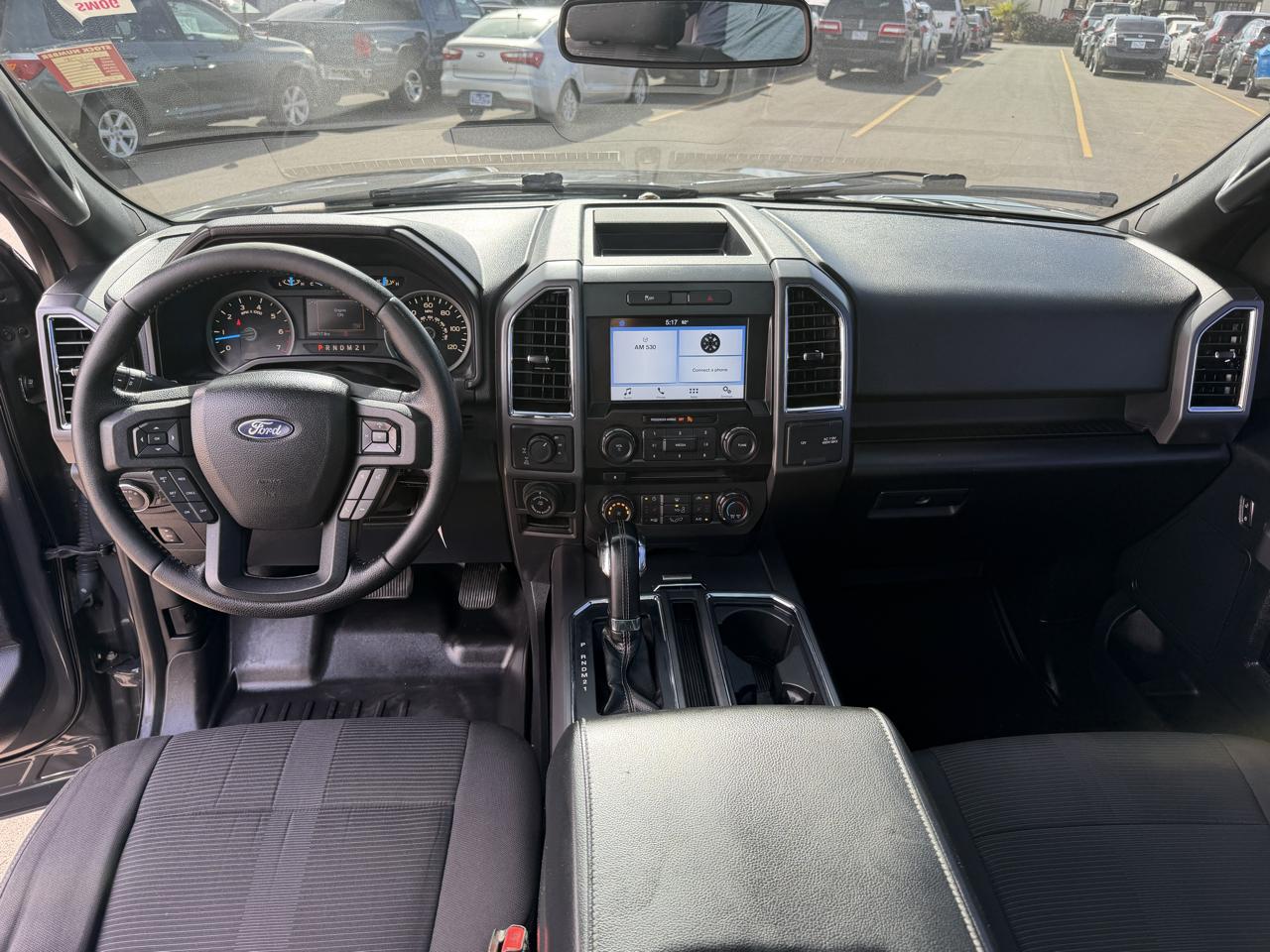 Ford F-150 2WD SuperCrew 139" XLT 2016