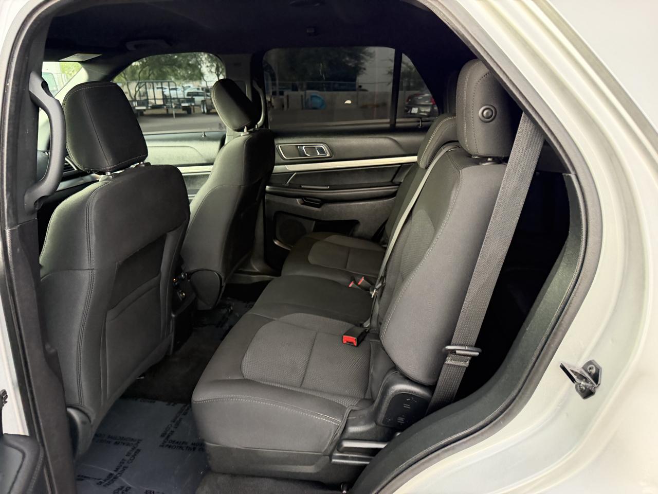 Ford Explorer 2WD 4dr V6 XLT 2018