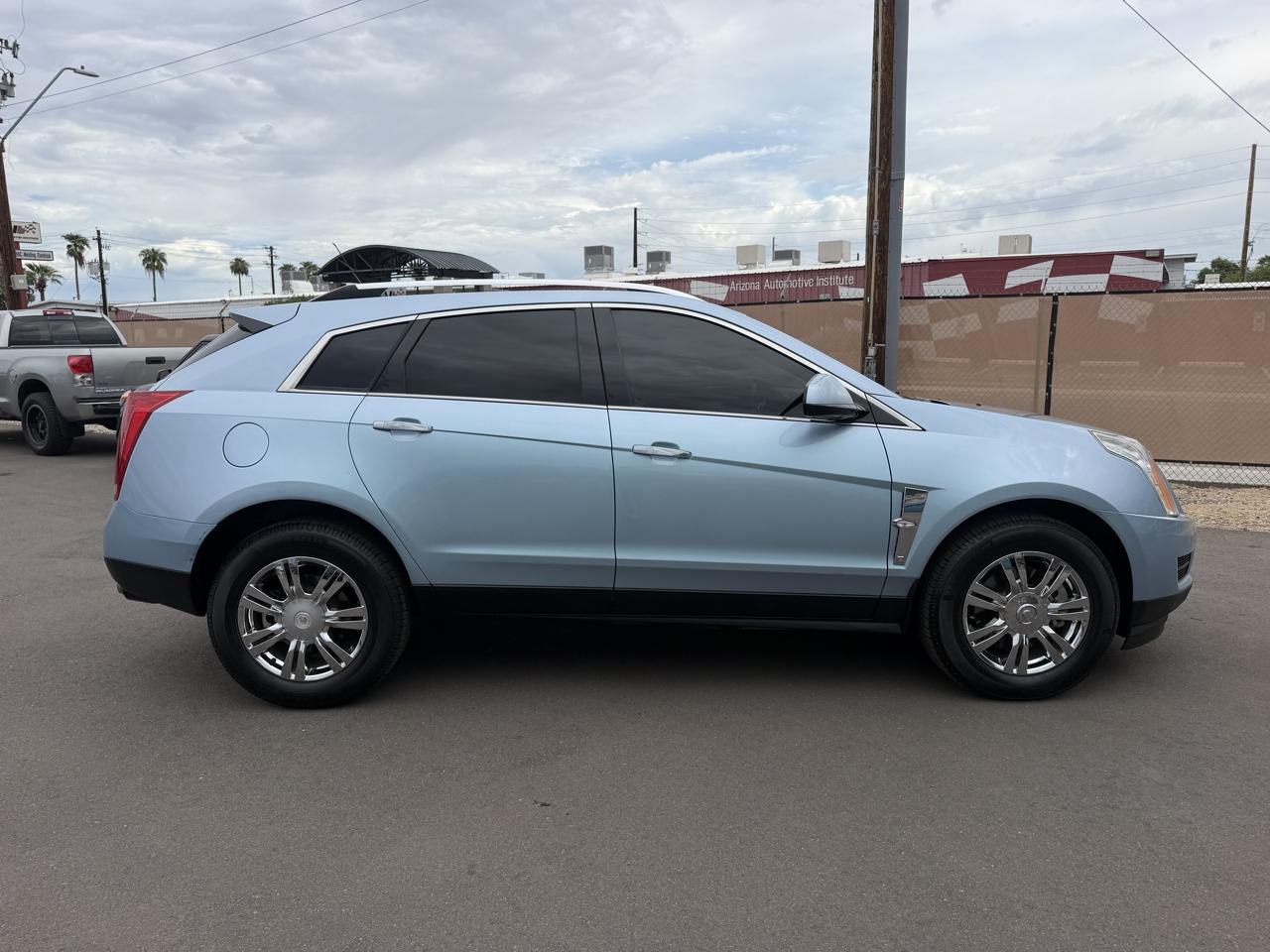 Cadillac SRX Luxury Collection 2011