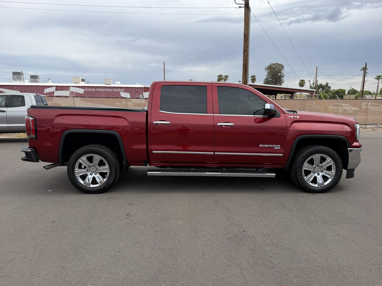 GMC Sierra 1500 2WD Crew Cab 147" SLT 2018