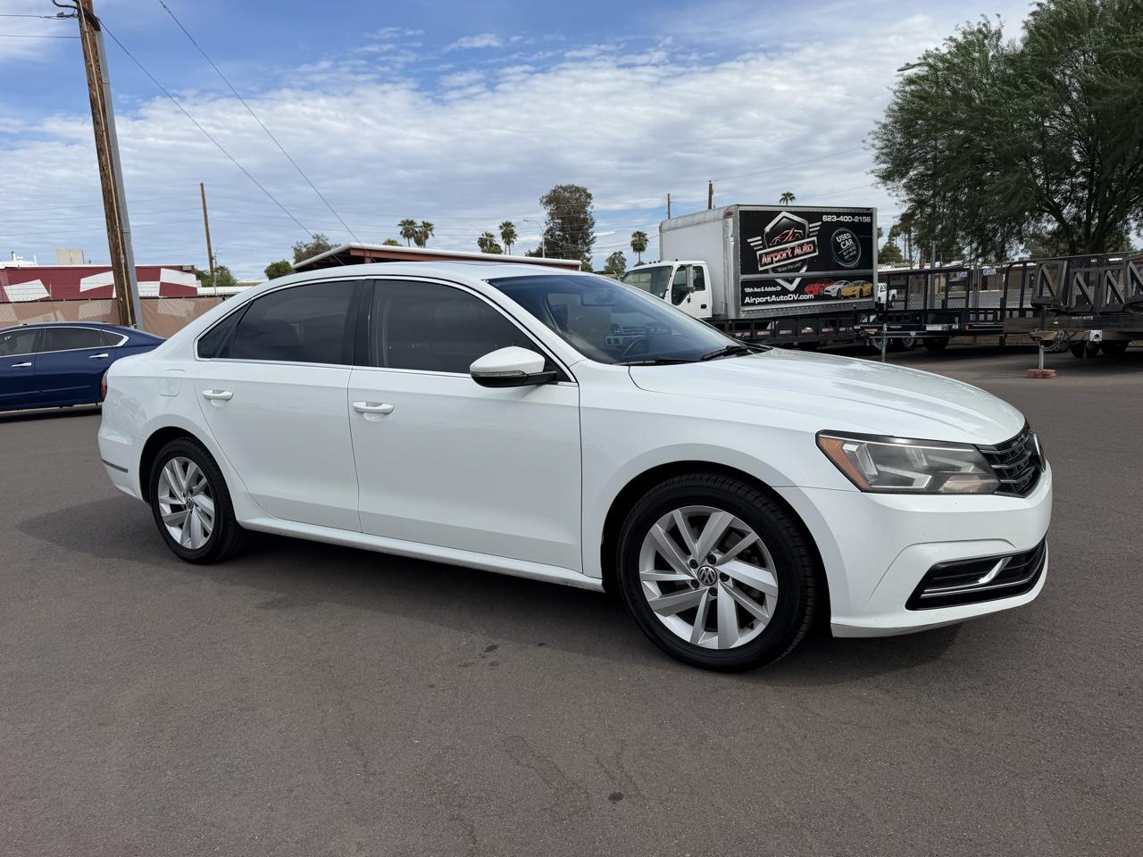 Volkswagen Passat SE 2018