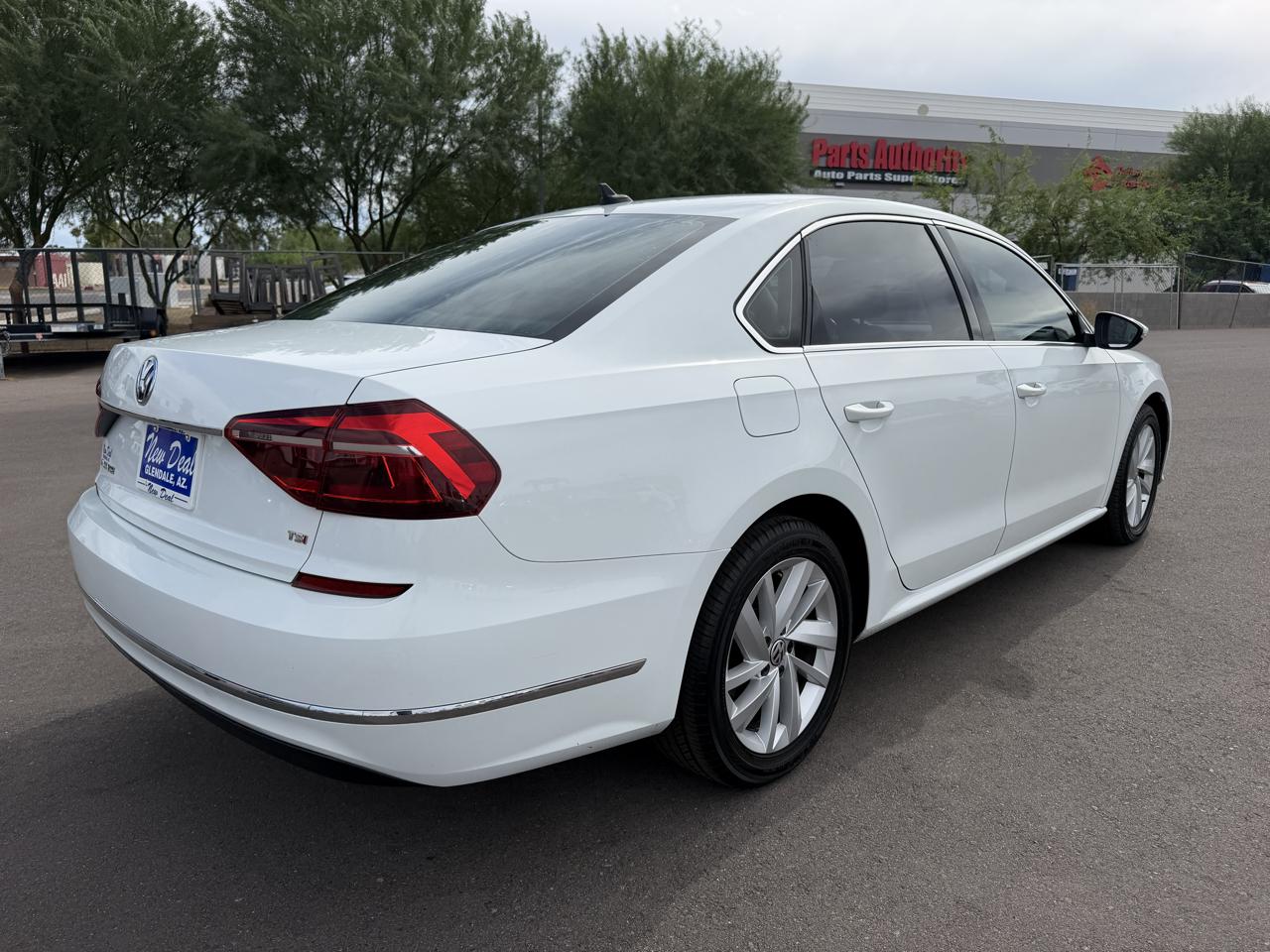 Volkswagen Passat SE 2018