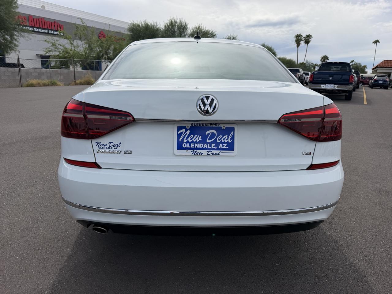 Volkswagen Passat SE 2018