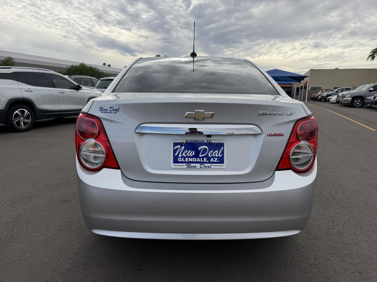 Chevrolet Sonic LT Auto Sedan 2015
