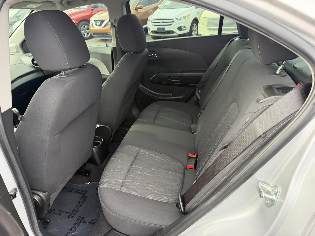 Chevrolet Sonic LT Auto Sedan 2015