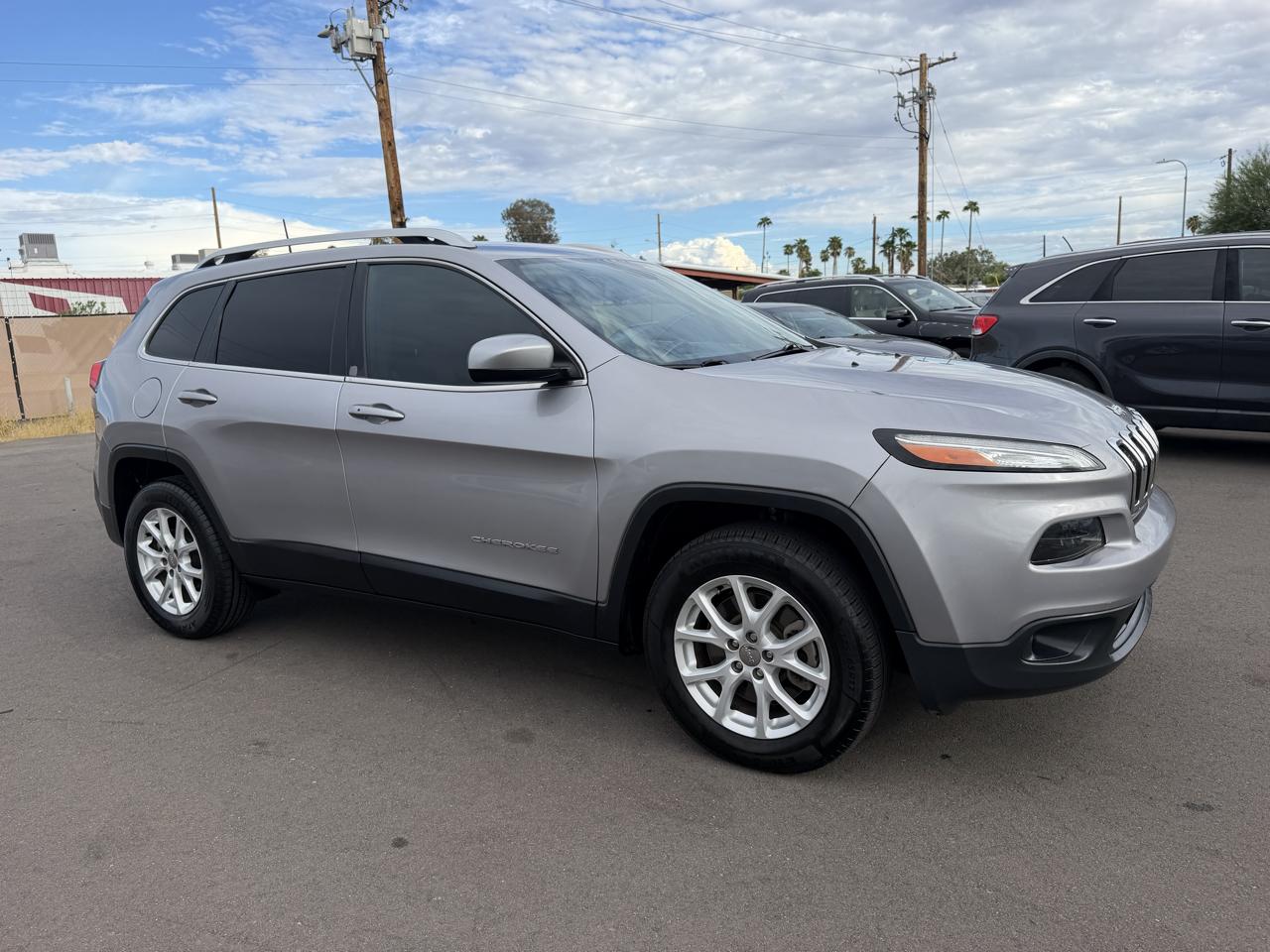 Jeep Cherokee Latitude Plus FWD 2018