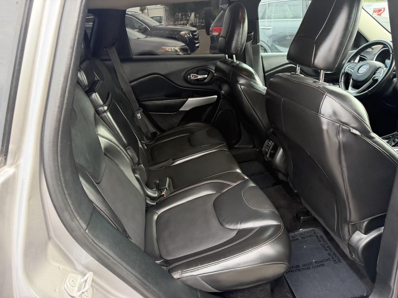 Jeep Cherokee Latitude Plus FWD 2018