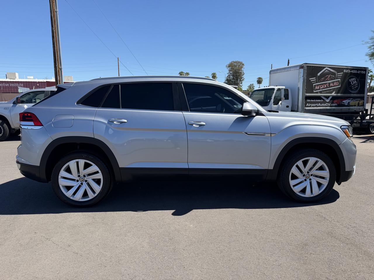 Volkswagen Atlas Cross Sport V6 SE w/Technology 2022