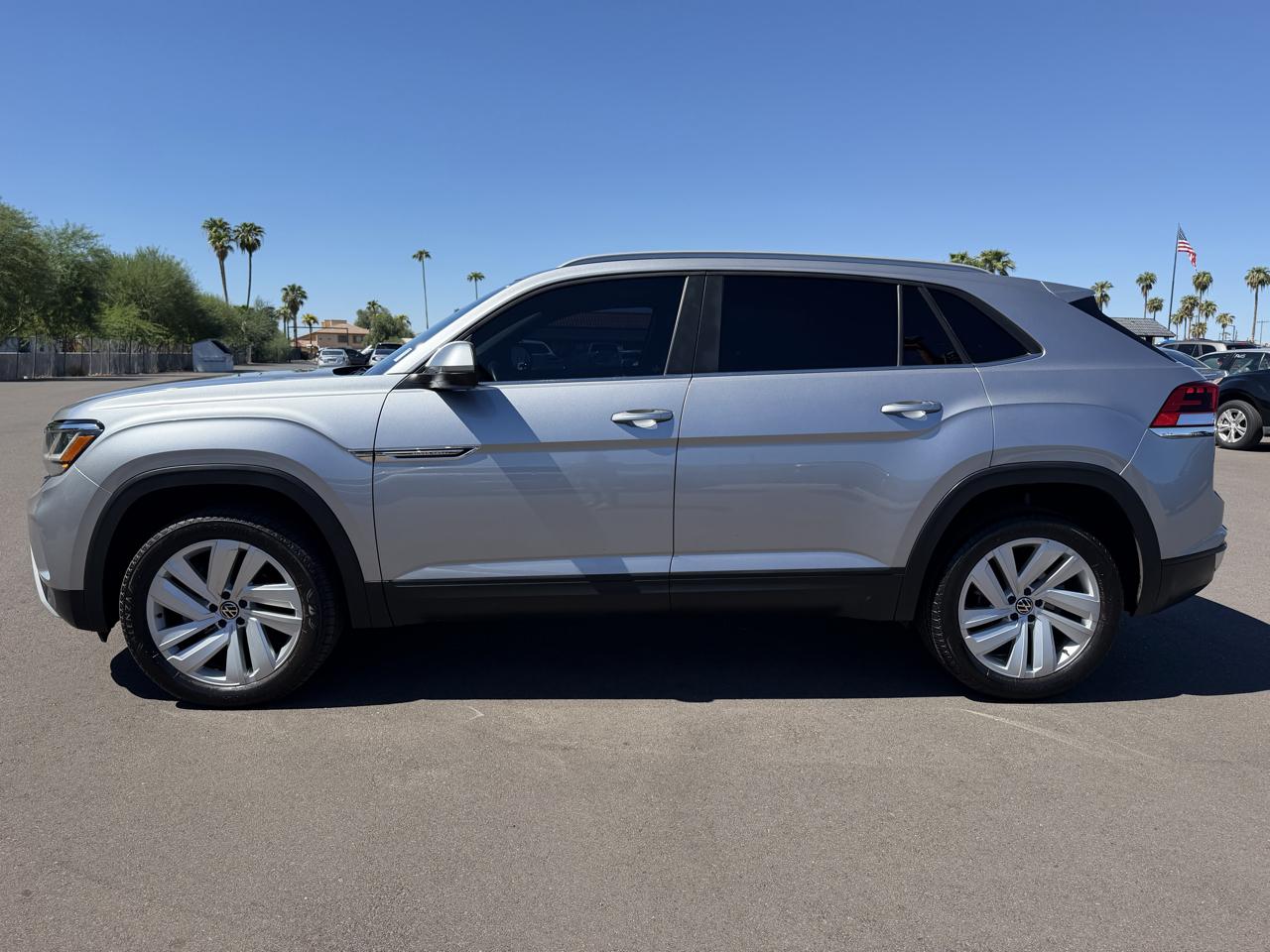 Volkswagen Atlas Cross Sport V6 SE w/Technology 2022