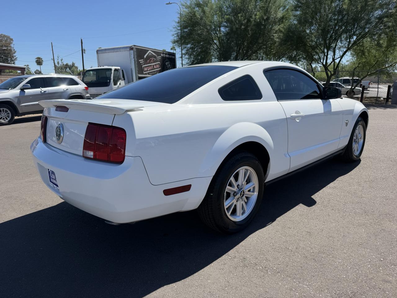 Ford Mustang V6 Coupe 2009