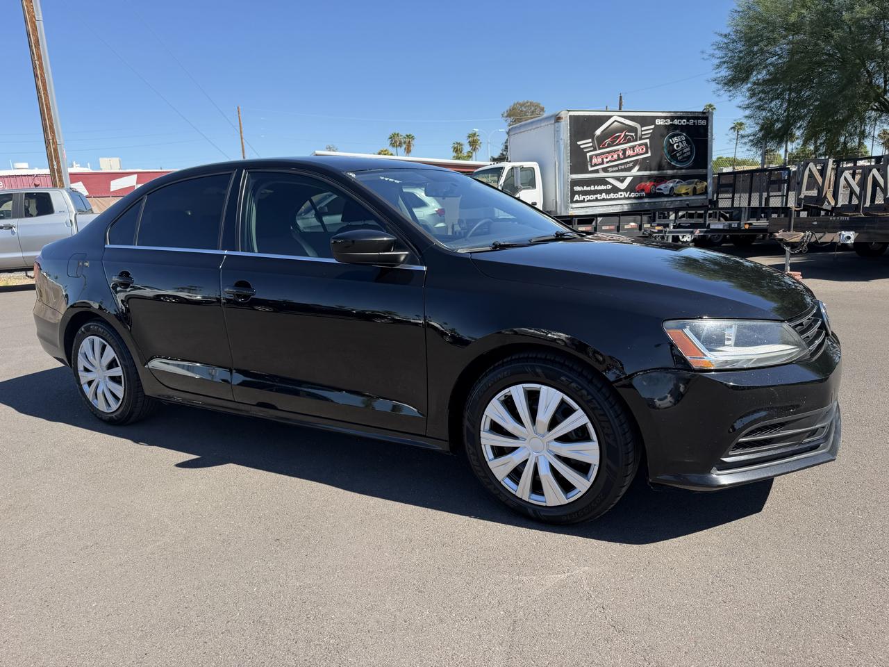 Volkswagen Jetta 1.4T S 6A 2017