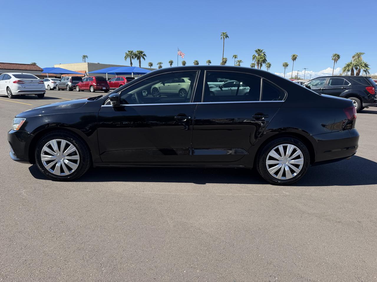 Volkswagen Jetta 1.4T S 6A 2017