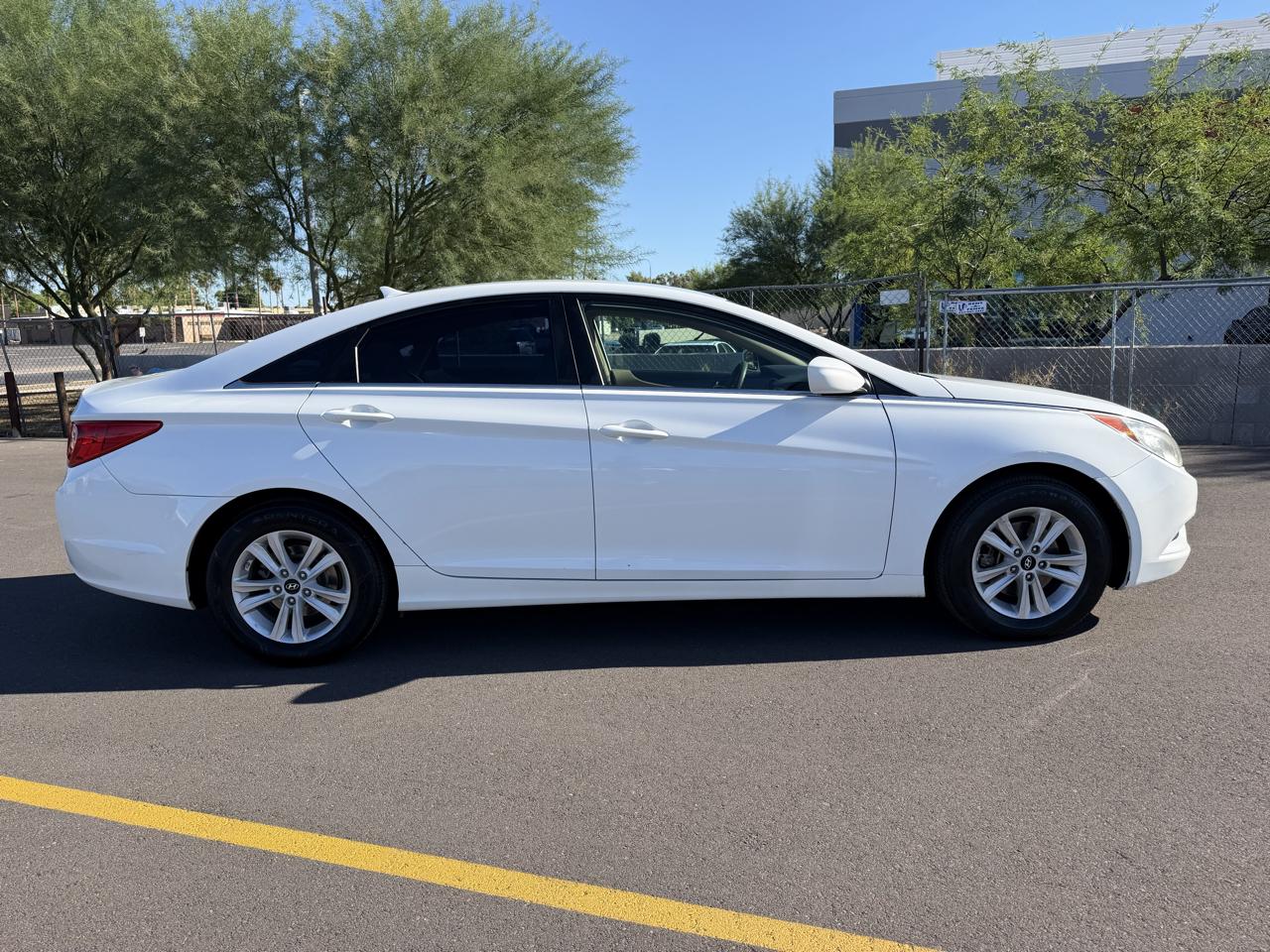 Hyundai Sonata GLS Auto 2011