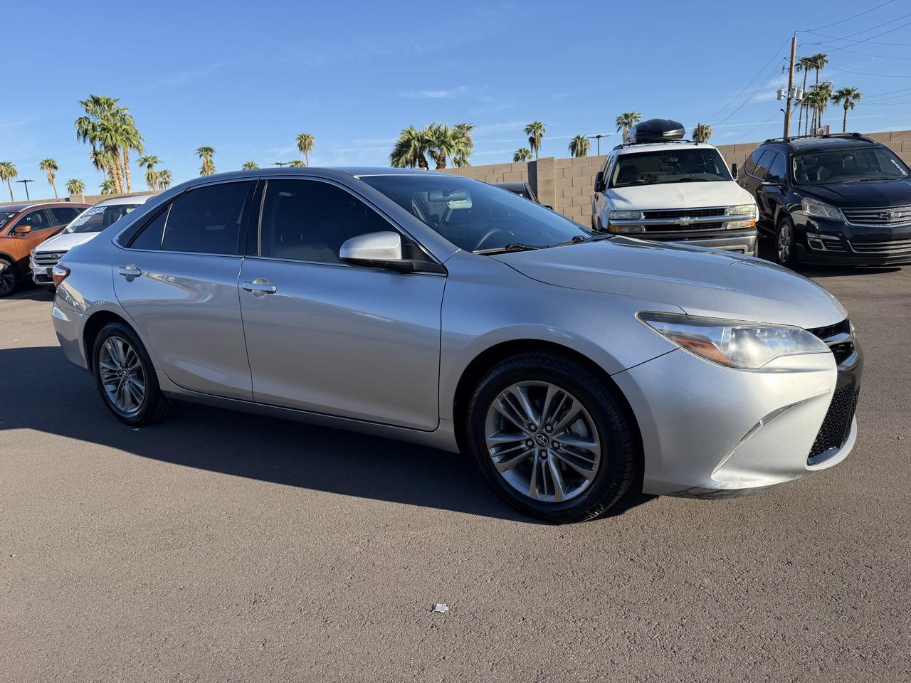 Toyota Camry SE 2017