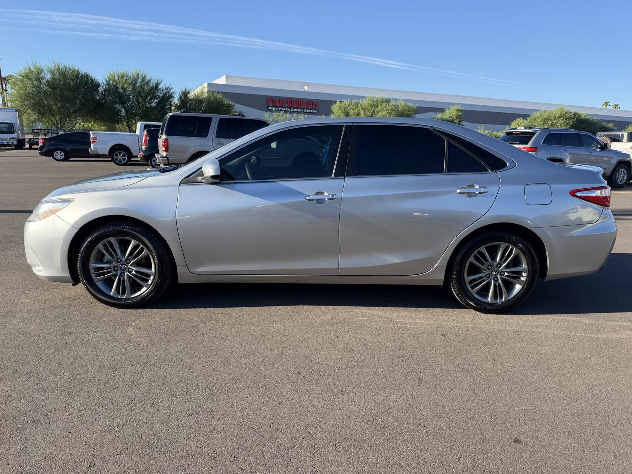 Toyota Camry SE 2017