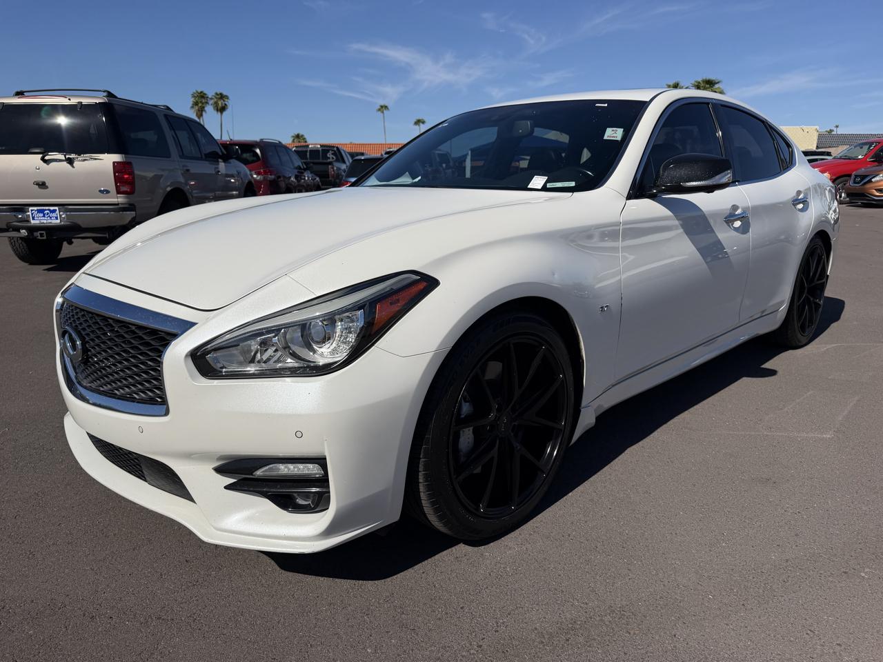 Infiniti Q70 37 2016