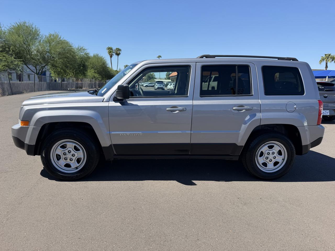 Jeep Patriot Sport 2WD 2016