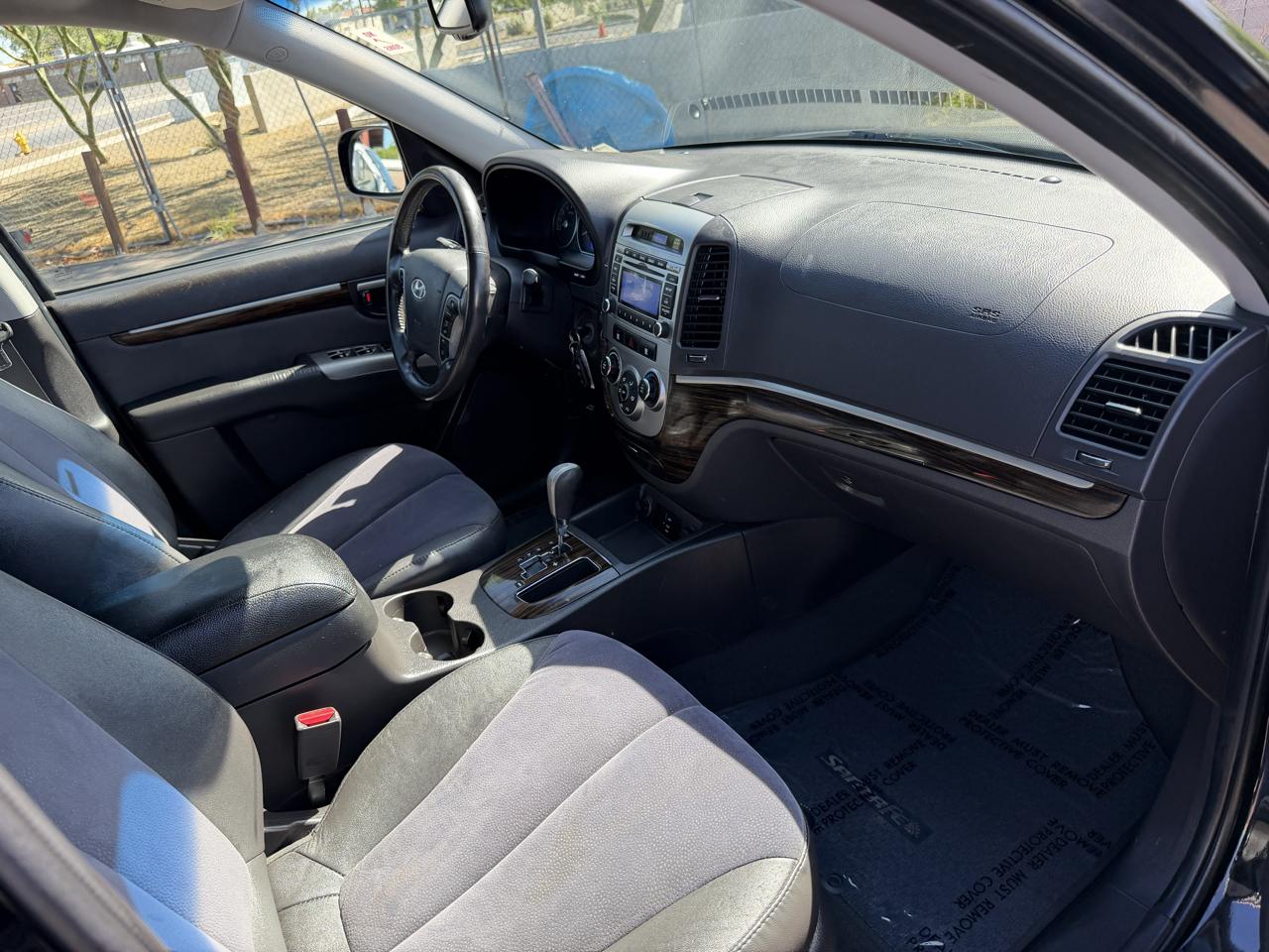 Hyundai Santa Fe SE 3.5 FWD 2011