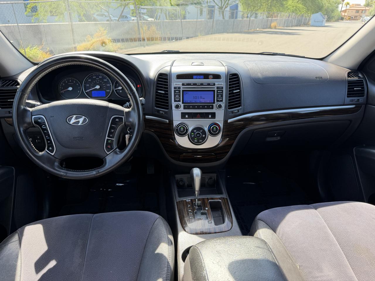Hyundai Santa Fe SE 3.5 FWD 2011