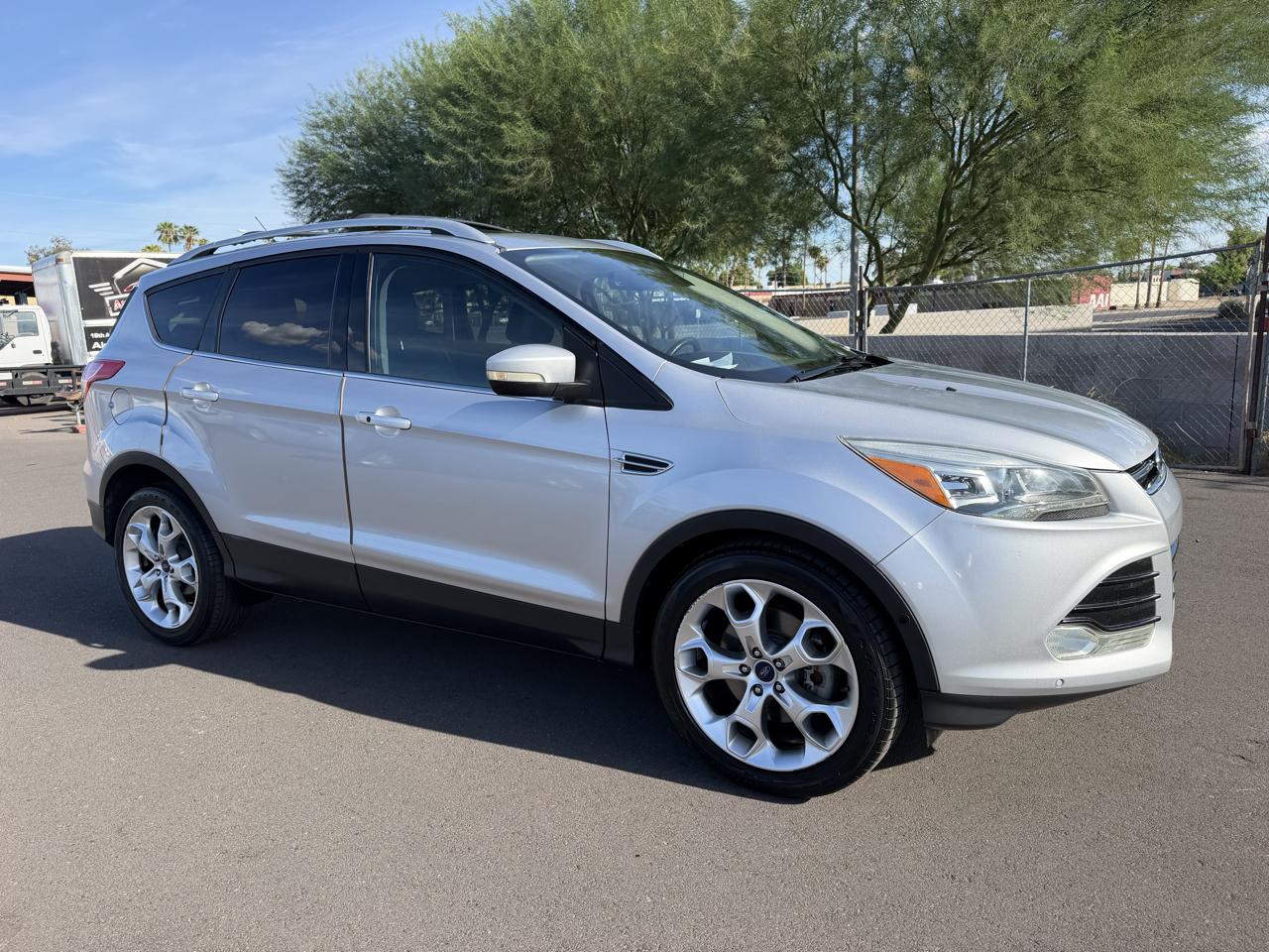 Ford Escape Titanium FWD 2013