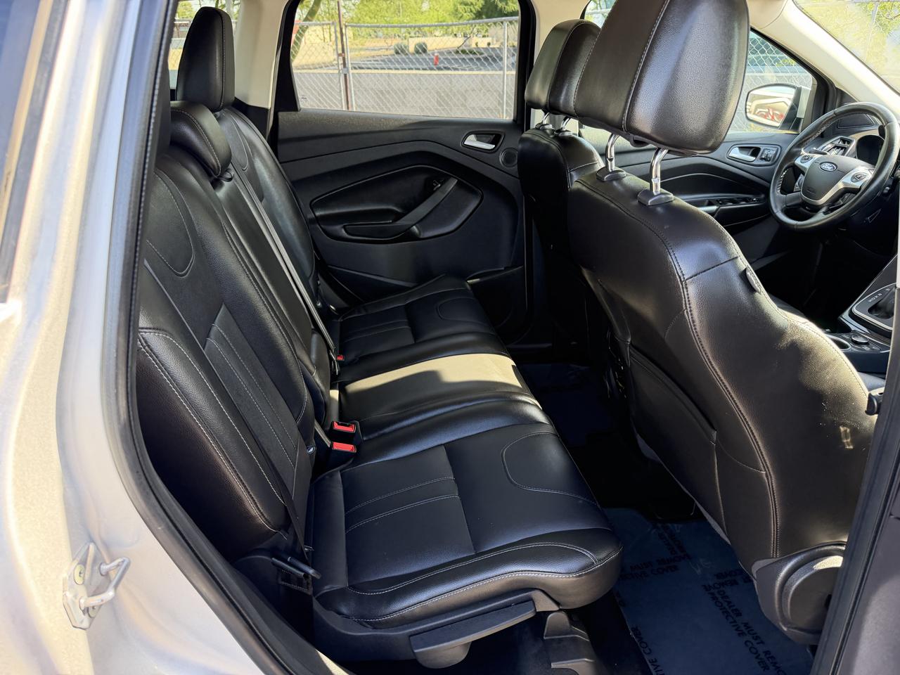 Ford Escape Titanium FWD 2013