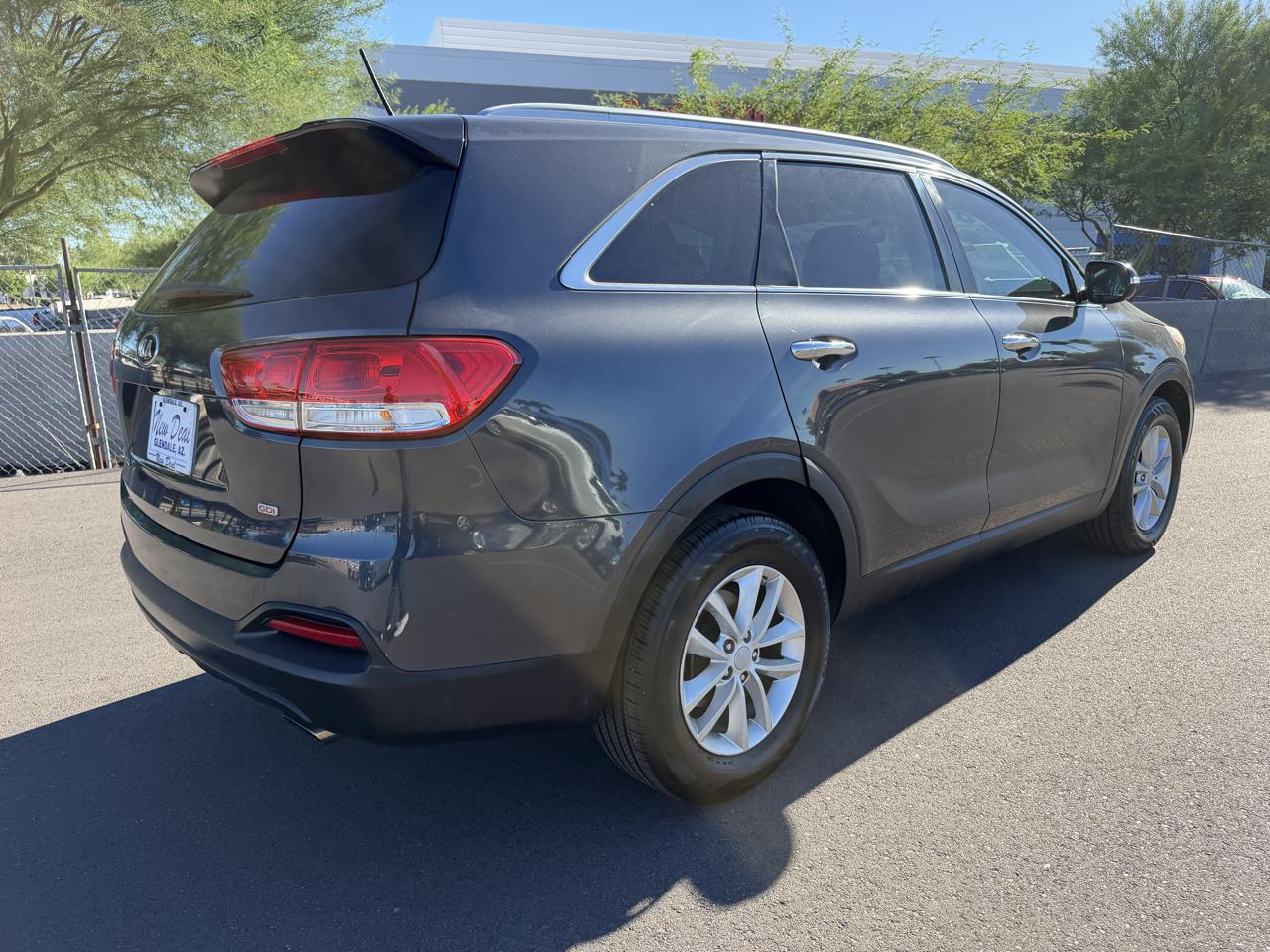 Kia Sorento L 2WD 2017