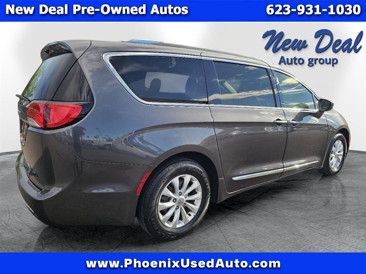 Chrysler Pacifica Touring-L 2019