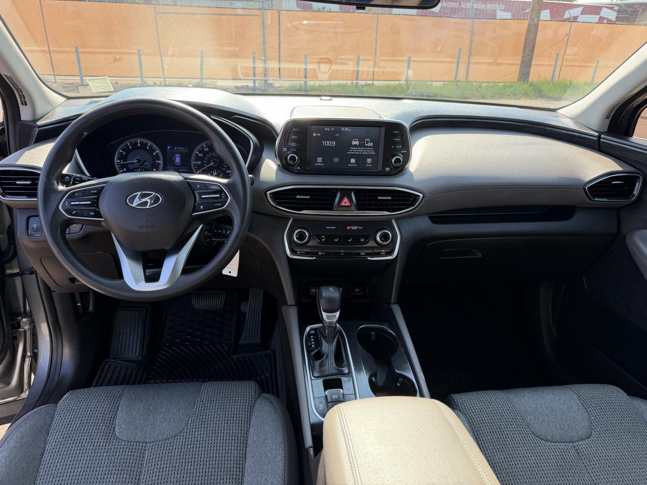 Hyundai Santa Fe SE 2.4 2019