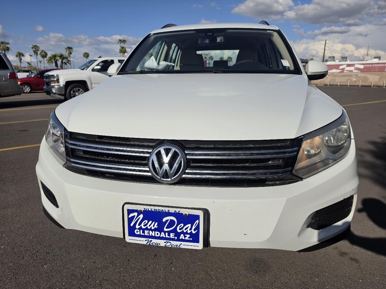 Volkswagen Tiguan SE 2016