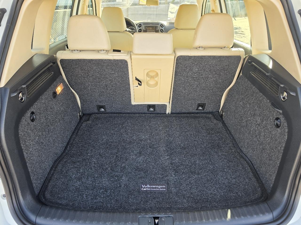Volkswagen Tiguan SE 2016