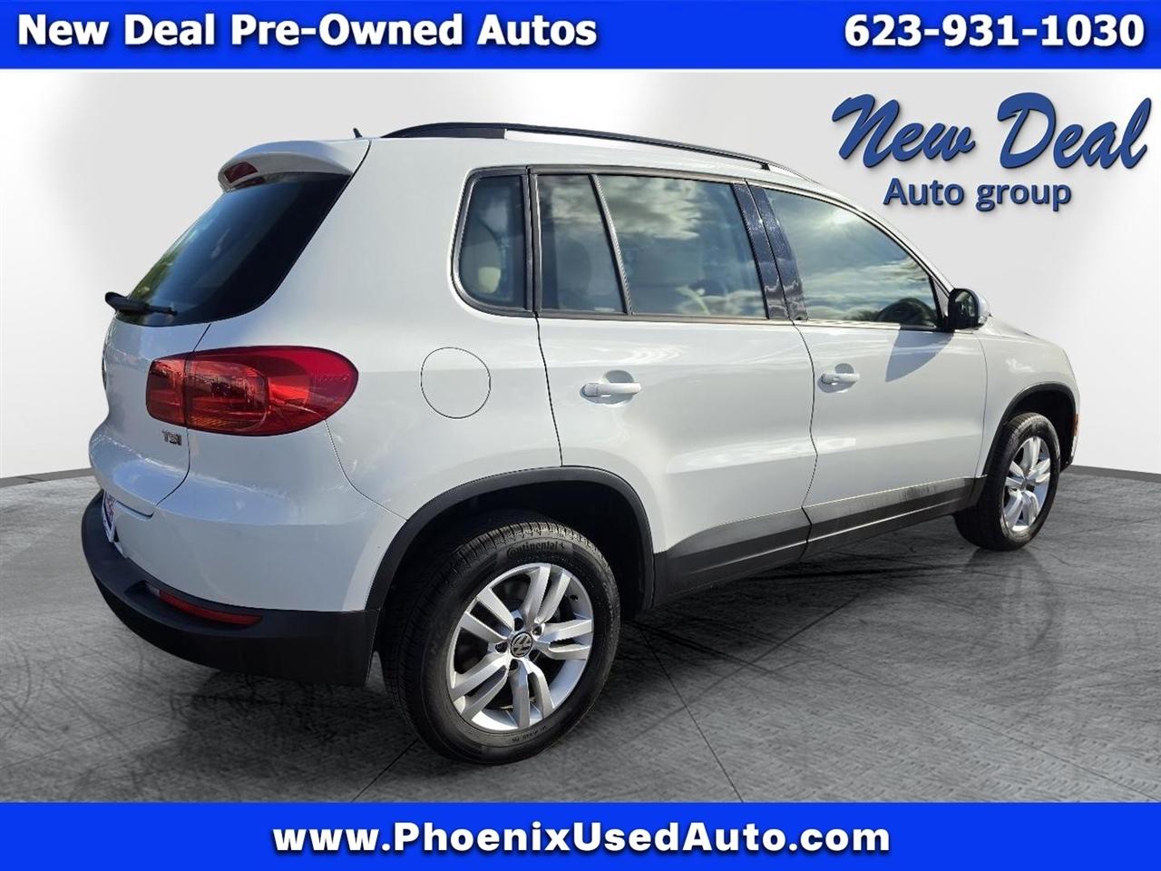 Volkswagen Tiguan SE 2016