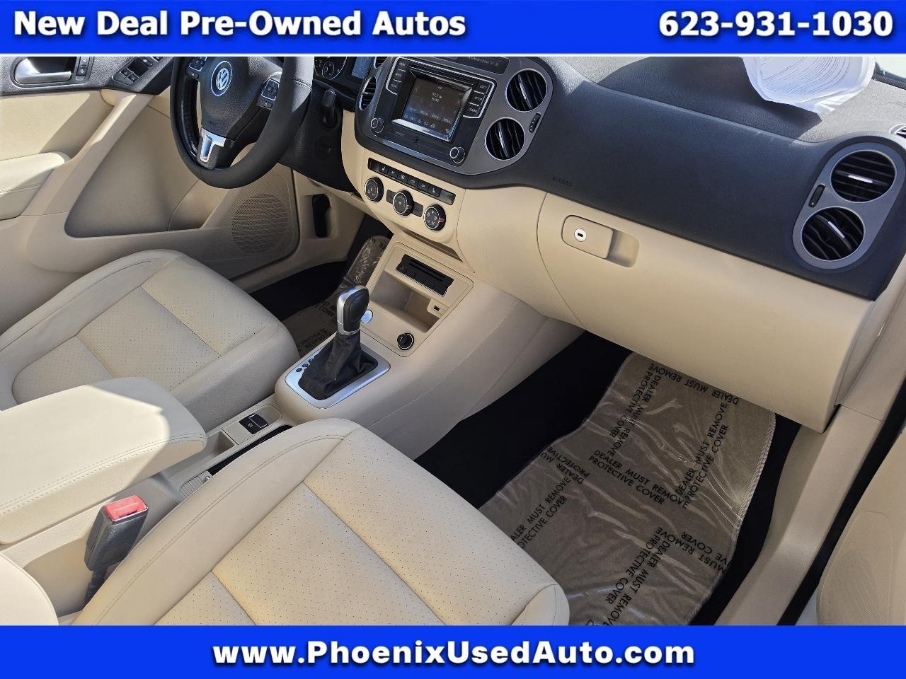 Volkswagen Tiguan SE 2016