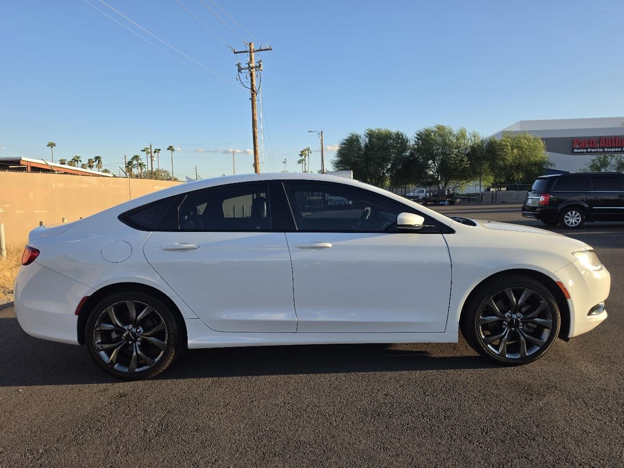 Chrysler 200 S 2016