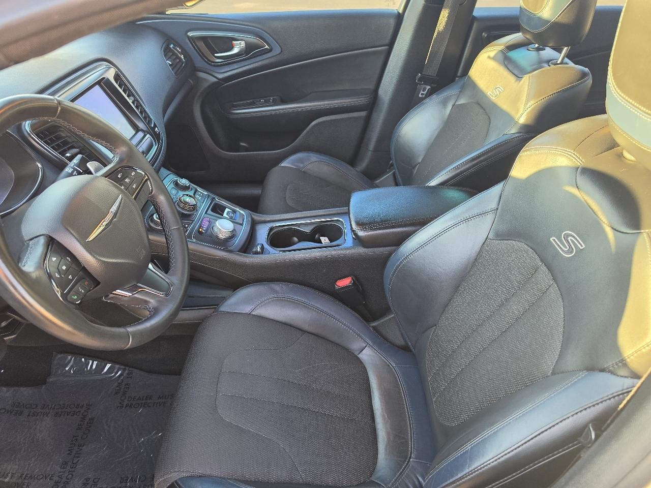 Chrysler 200 S 2016