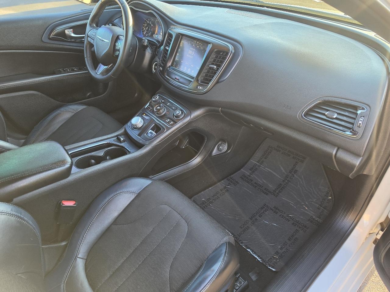 Chrysler 200 S 2016
