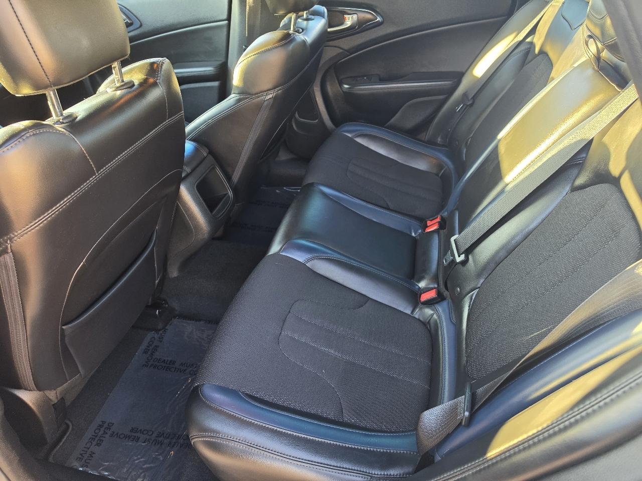 Chrysler 200 S 2016