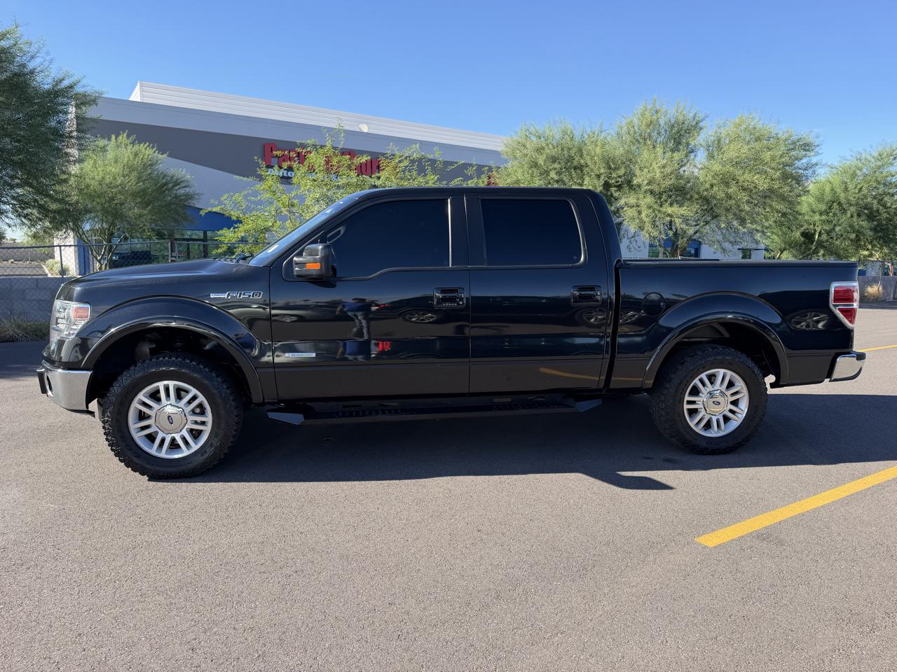 Ford F-150 2WD SuperCrew 139" Lariat 2014