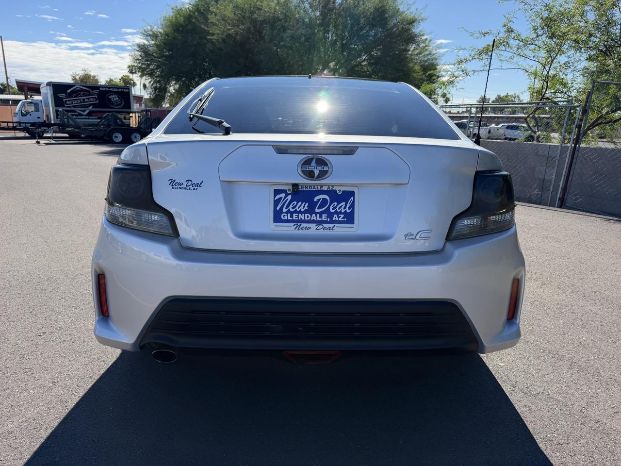 Scion tC Sports Coupe 6-Spd AT 2016