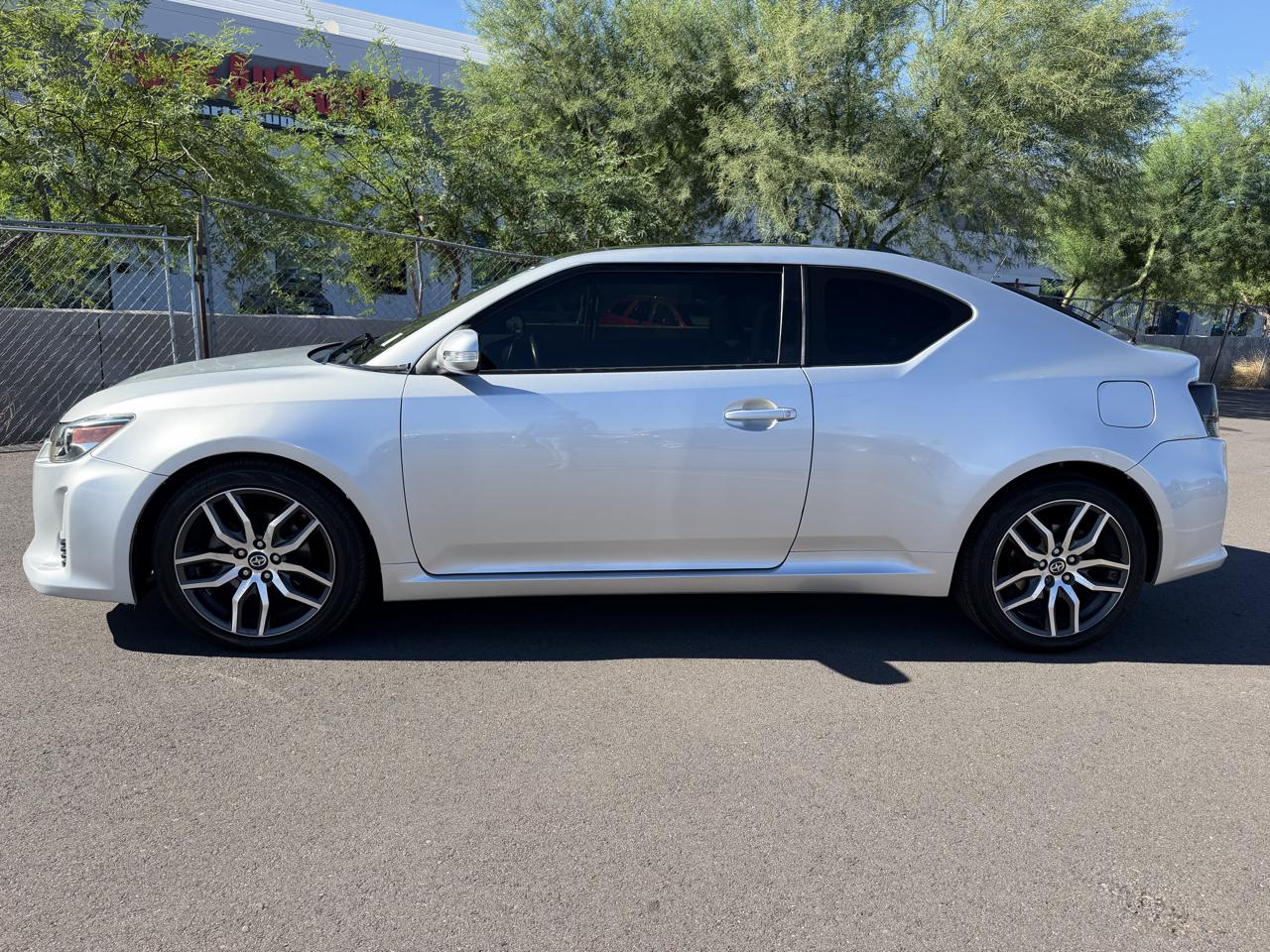 Scion tC Sports Coupe 6-Spd AT 2016