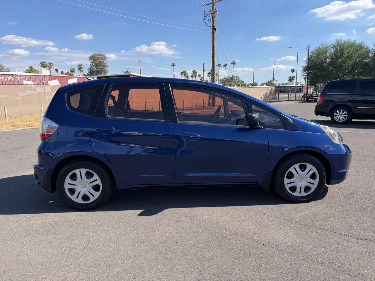 Honda Fit 5-Speed AT 2010