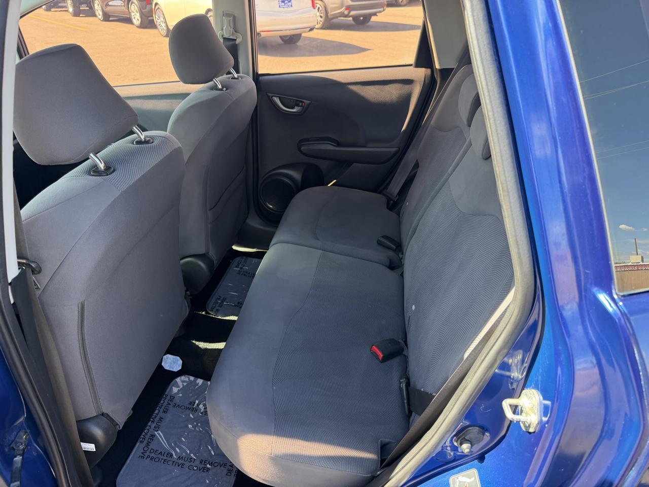 Honda Fit 5-Speed AT 2010