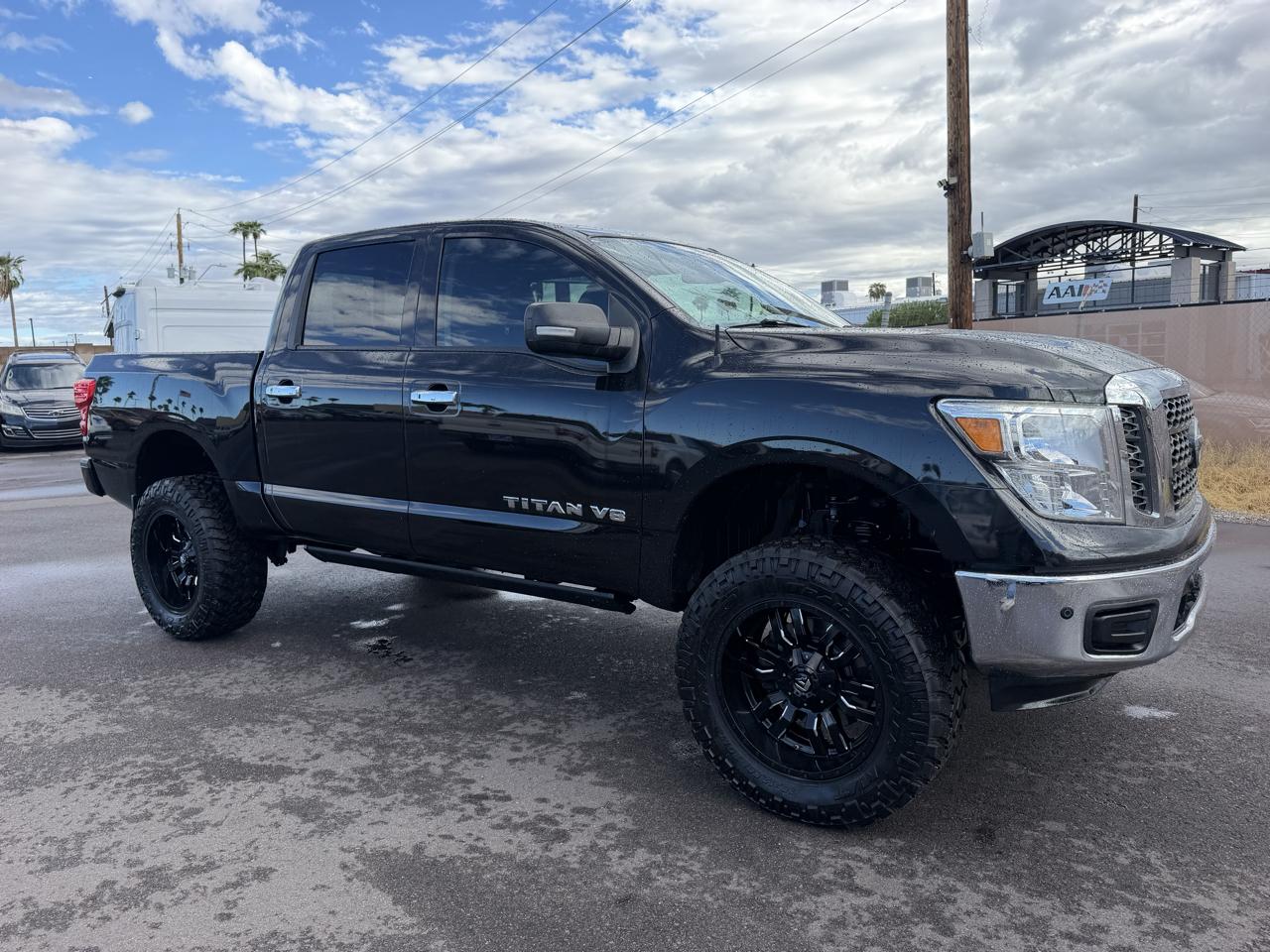 Nissan Titan Platinum Reserve Crew Cab 2WD 2018